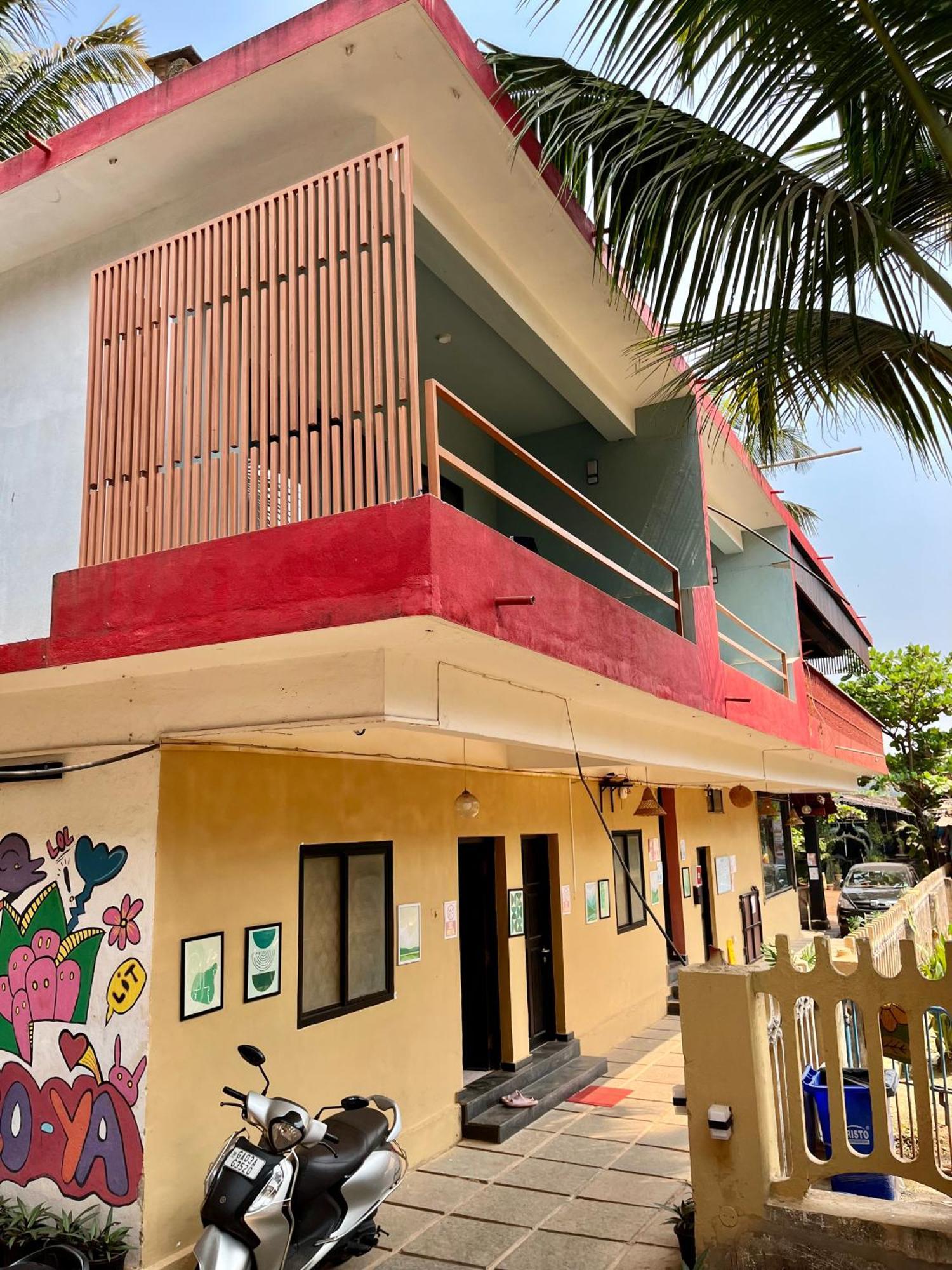 La Goya At Anjuna Beachside Exterior foto